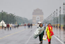 Photo of दिल्ली-NCR में झमाझम बारिश, मौसम हुआ सुहावना और गर्मी से मिली राहत