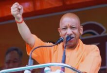 Photo of बंगाल की धरती पर गरजे सीएम योगी आदित्यनाथ, ‘ममता बनर्जी सिंहासन खाली करो, बीजेपी आ रही है’