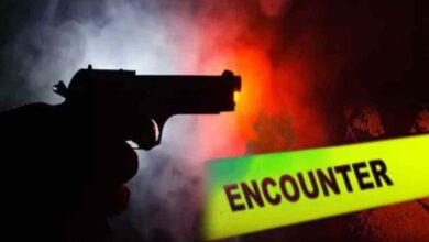 Photo of सरिता विहार में पुलिस-बदमाशों के बीच मुठभेड़, पिस्टल-कारतूस समेत 6 बांग्लादेशी आरोपी गिरफ्तार