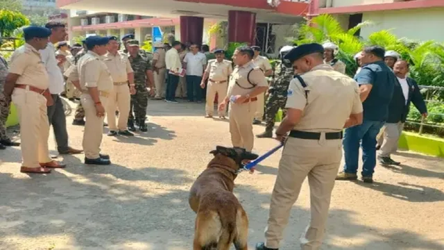 Dhanbad Civil Court Threat