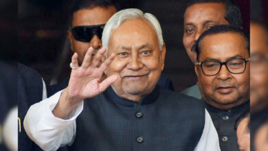 Photo of बिहार में राजनीतिक हलचल तेज: नीतीश कुमार के इस्तीफे की अटकलें, नए मुख्यमंत्री पर सस्पेंस, कांग्रेस का केंद्र पर निशाना