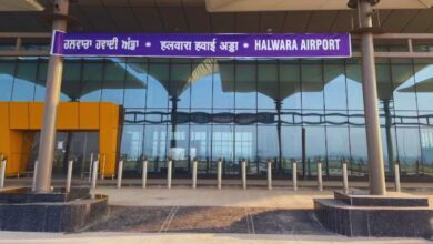 Photo of कैबिनेट मंत्री ने की पहली बुकिंग, हलवारा हवाई अड्डा उड़ानों के लिए रेडी, 15 मई से उड़ानें शुरु