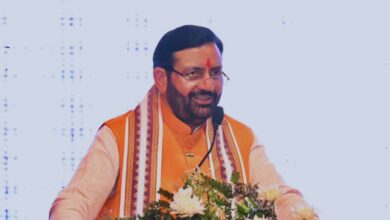 Photo of गुरुग्राम में श्रमिक सम्मान समारोह, सीएम सैनी ने 40 करोड़ की राशि जारी की, न्यूनतम वेतन में बढ़ोतरी और नई योजनाओं की घोषणा