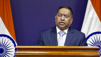 Photo of ईरान-अमेरिका संघर्षविराम: भारत का स्वागत, खाड़ी में फंसे भारतीय नाविक जल्द लौटेंगे