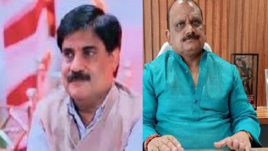 Photo of झारखंड में सियासी बवाल, पूर्व मंत्री ने विधायक सत्येंद्र नाथ पर कराया केस दर्ज, अभद्र टिप्पणी पर बढ़ा विवाद