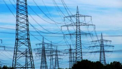 Photo of LPG के बाद अब बिजली बिल होगा मंहगा, जानिए प्रति यूनिट कितनी बढ़ी दरें