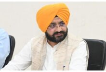 Photo of पर्यटन एवं सांस्कृतिक मामले मंत्री तरुनप्रीत सिंह सौंद ने पाली देतवालिया के युवा पुत्र के निधन पर दुख व्यक्त किया