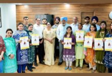 Photo of भगवंत सिंह मान सरकार की ‘रोज़गार क्रांति’, वित्त मंत्री हरपाल सिंह चीमा ने 11 जूनियर ऑडिटरों को सौंपे नियुक्ति पत्र