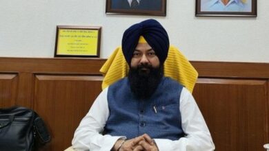 Photo of एस.सी. आयोग के चेयरमैन जसवीर सिंह गढ़ी द्वारा भलाई विभाग की रोस्टर चेकिंग टीम तलब