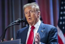 Photo of ट्रंप ने फिर उठाया जन्मसिद्ध नागरिकता का मुद्दा, माइकल सेवेज के बयान को किया शेयर, अमेरिका में बहस तेज