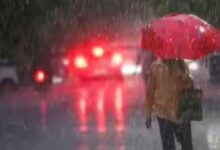 Photo of आंधी-बारिश से यूपी बेहाल, Lucknow समेत 20 जिलों में तेज बारिश और हवाएं