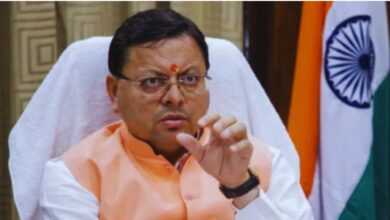 Photo of मुख्यमंत्री धामी के जीरो टॉलरेंस का असर, देहरादून में रिश्वत मामले में उप शिक्षा अधिकारी गिरफ्तार