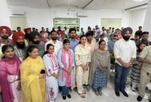 Photo of मंत्री डॉ. बलजीत कौर ने छत्तबीड़ चिड़ियाघर में बच्चों से की मुलाकात, ‘प्रोजेक्ट मुस्कुराहट’ को बताया उम्मीद की किरण