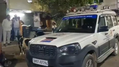 Photo of पटना में JEE छात्र ने हॉस्टल में की आत्महत्या, सुसाइड नोट में पढ़ाई के दबाव का जिक्र