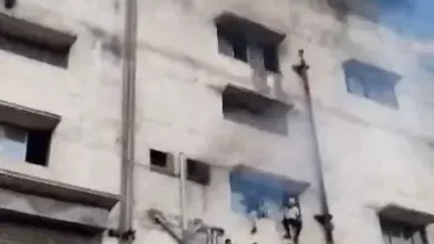 Photo of भिलाई स्टील प्लांट में आग का तांडव, जान बचाने के लिए बिल्डिंग से कूदे कर्मचारी