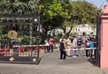 Photo of दिल्ली विधानसभा में सुरक्षा में चूक, गेट तोड़कर परिसर में घुसी कार