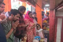 Photo of मुजफ्फरपुर में केक काटकर मनाया गया हनुमान जन्मोत्सव, ‘जय बजरंग बली’ के लगे नारे