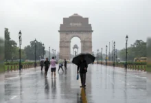 Photo of दिल्ली-NCR में झमाझम बारिश, मौसम हुआ सुहावना और गर्मी से मिली राहत