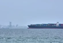 Photo of अमेरिका का ईरानी कार्गो शिप पर कथित मिसाइल हमला, तेहरान की चेतावनी-‘सबको भुगतना होगा खामियाजा’