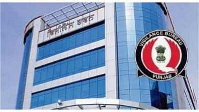 Photo of विजिलेंस ब्यूरो ने 5,000 रुपये रिश्वत लेते वरिष्ठ कांस्टेबल को रंगे हाथों पकड़ा