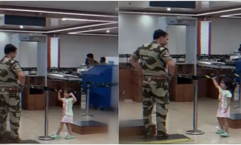 Airport Viral Video :