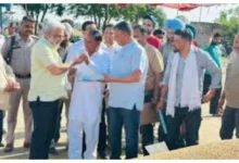 Photo of कैबिनेट मंत्री लाल चंद कटारूचक्क ने सरना दाना मंडी में गेहूं खरीद प्रक्रिया का शुभारंभ किया