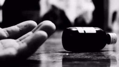 Photo of खेत में मिले महिला और पुरुष के शव, प्रेम संबंध में आत्महत्या की आशंका