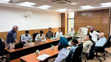Photo of बर्मिंघम सिटी यूनिवर्सिटी के वैज्ञानिकों के प्रतिनिधिमंडल ने किया पंजाब राज्य किसान एवं खेत मजदूर आयोग का दौरा