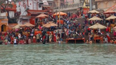 Photo of गंगा स्नान और वीकेंड ट्रैफिक ने बढ़ाई मुश्किलें, हरिद्वार की यातायात व्यवस्था चरमराई