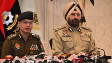 Photo of Punjab Police : अमृतसर में 6 किलो हेरोइन के साथ नशा तस्कर गिरफ्तार, दुबई से जुड़े तार