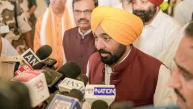 Photo of Punjab Politics : मोदी सरकार ने प्रतिबंधों और महंगाई के जरिए देश में अघोषित लॉकडाउन लागू किया- सीएम मान