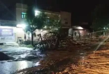 Photo of जयपुर में आंधी-बारिश का कहर: सड़क पर गिरे बिजली के तार से करंट लगने पर बाइक सवार की मौत