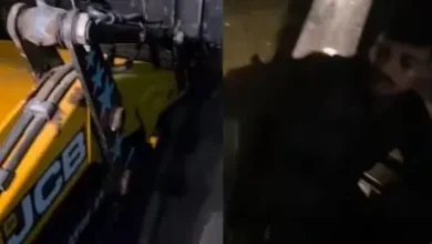 Photo of अवैध खनन रोकने पहुंचे नायब तहसीलदार पर हमला, JCB पर लटकाकर 4 किलोमीटर तक घसीटा