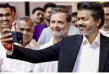 Photo of तमिलनाडु में नई सरकार के बीच विजय का सादगी भरा अंदाज वायरल, वीडियो ने खींचा ध्यान