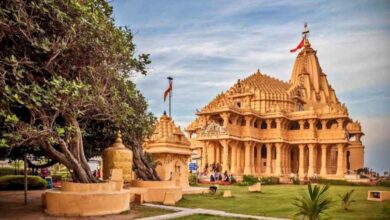 Photo of प्राचीन भारत में मंदिर में चोरी को क्यों माना जाता था गंभीर अपराध? जानिए प्राचीन इतिहास