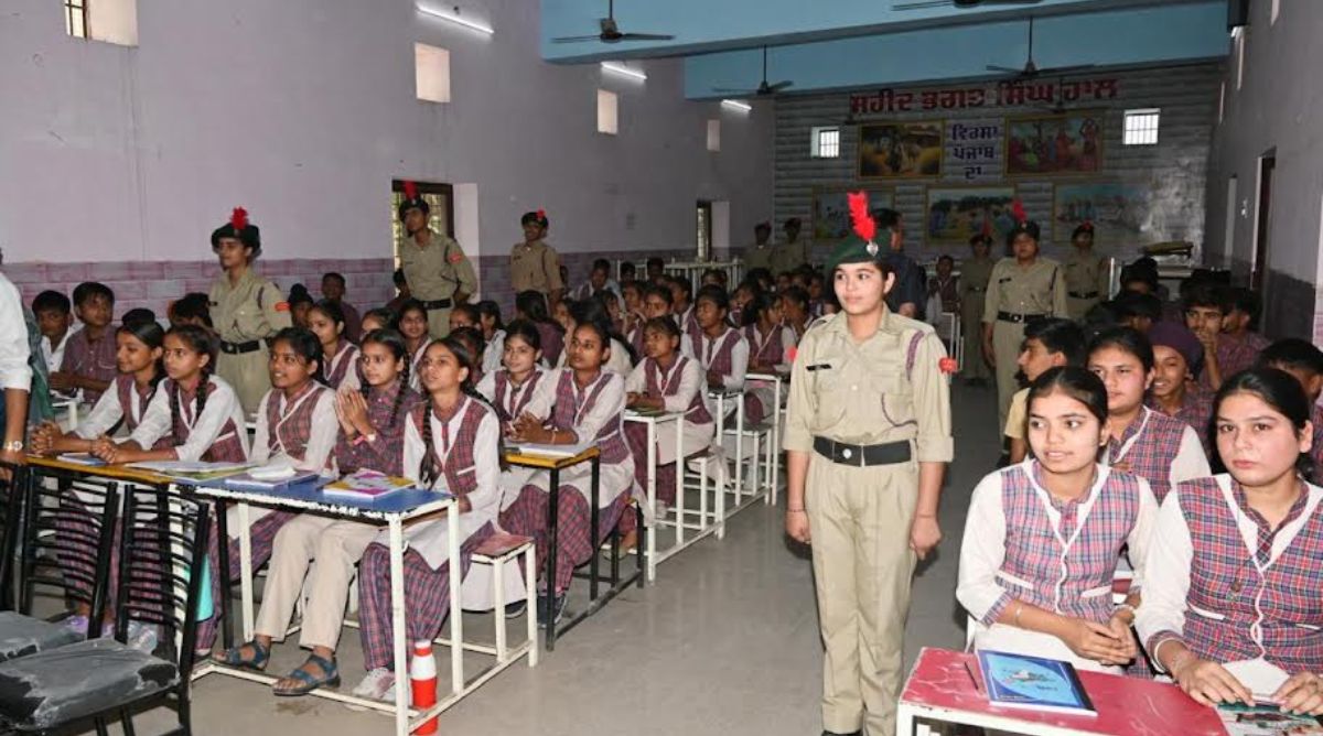 पंजाब पुलिस के ‘स्टूडेंट पुलिस कैडेट’ कार्यक्रम को मिला बड़ा समर्थन, पंजाब भर के 280 स्कूलों के लगभग 11,200 विद्यार्थी उठा रहे हैं लाभ