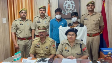 Photo of नोएडा पुलिस ने अंतरराज्यीय मोबाइल चोर गिरोह का किया पर्दाफाश, 67 मोबाइल फोन समेत लाखों का सामान बरामद