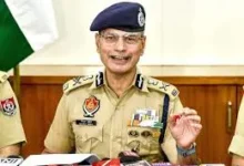 Photo of ‘गैंगस्टरां ते वार’ के 134वें दिन पंजाब पुलिस ने 526 स्थानों पर की छापेमारी, 272 व्यक्ति गिरफ्तार