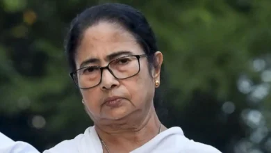 Photo of  चुनावी हार के बाद TMC में बढ़ी अंदरूनी कलह, 60 विधायकों के अलग गुट बनाने की चर्चा तेज