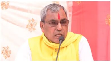 Photo of सोशल मीडिया पर विवादित टिप्पणी से सियासत गरमाई, राजभर का सपा पर निशाना