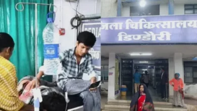 Photo of जहर खाने वाले मरीज को चढ़ाई गई मिनरल वाटर की ड्रिप, डिंडौरी के CMHO ने मानी चूक