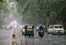 Photo of दिल्ली-एनसीआर में बदला मौसम का मिजाज, बारिश से मिली लोगों की राहत