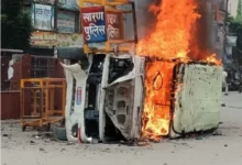 Photo of NEET विवाद पर बिहार बंद में हिंसा, सीवान से पटना तक बवाल, कई जगह पत्थरबाजी और आगजनी