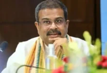 Photo of NEET विवाद के बीच केंद्रीय शिक्षा मंत्री धर्मेंद्र प्रधान का इस्तीफा, बोले- छात्रों का भविष्य सबसे जरूरी