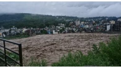 Photo of जम्मू-कश्मीर में भारी बारिश का कहर, पुंछ में बाढ़ और भूस्खलन से बड़ा नुकसान