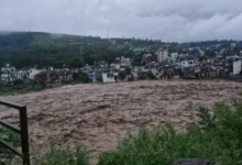 Photo of जम्मू-कश्मीर में भारी बारिश से तबाही, पुंछ में बाढ़ और भूस्खलन से 10 लोगों की मौत
