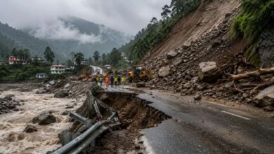 Photo of देशभर में मानसून का रौद्र रुप, लैंडस्लाइड के चलते चार धाम यात्रा रोकी गई, छत्तीसगढ़ में 5 लोगों की मौत