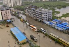 Photo of मुंबई-नासिक में बारिश का कहर, नदियां-नाले उफान पर, स्कूल-कॉलेजों में छुट्टी घोषित