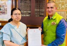 Photo of पंजाब यूनिवर्सिटी ने राज्य सूचना आयुक्त पंजाब का किया सम्मान