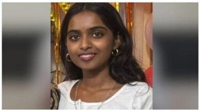 Photo of बेंगलुरु में तालाब से 20 वर्षीय छात्रा का शव बरामद, मौत से पहले बॉयफ्रेंड को भेजा था मैसेज